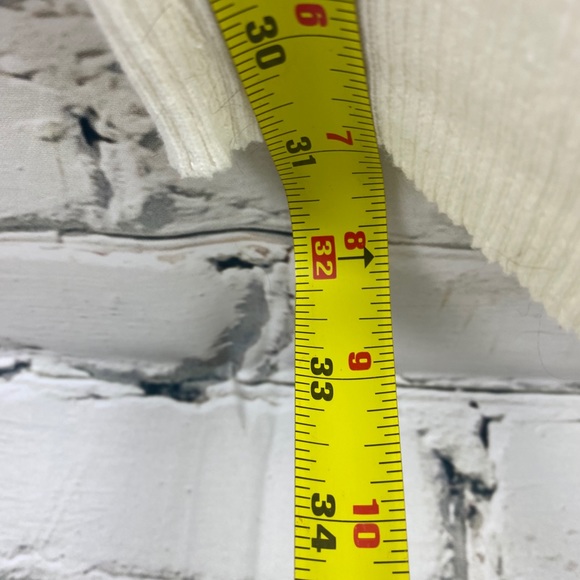 Fashion Nova knit stretch sweater dress - Picture 5 of 5